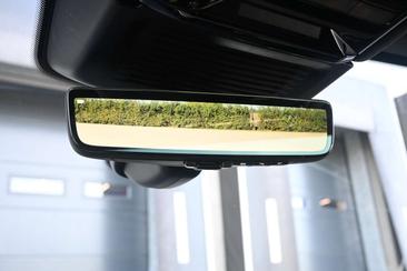 Land Rover Range Rover Sport P550e — photo 20