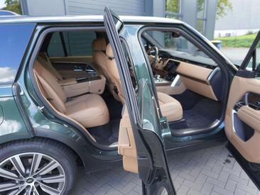 Land Rover Range Rover D350 — photo 27