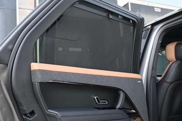 Land Rover Range Rover Sport P550e — photo 39