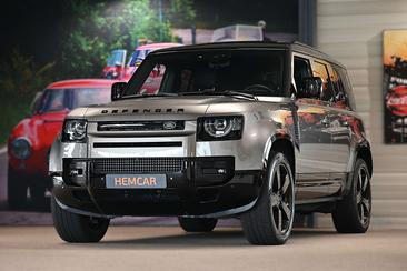 Land Rover Defender 110 P400e — photo 11