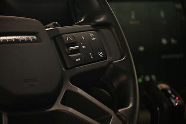 Land Rover Defender 110 P400e — photo 27
