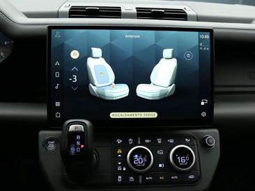Land Rover Defender 110 D250 — photo 13