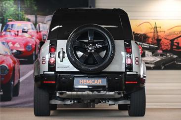 Land Rover Defender 110 P400e — photo 31
