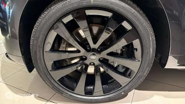 Land Rover Range Rover Sport P550e — photo 20