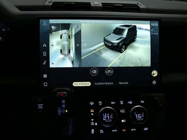 Land Rover Defender 110 D250 — photo 14