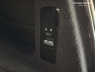 Land Rover Range Rover Sport P460e — photo 19
