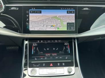 Audi Q7 55 TFSI Quattro — photo 11
