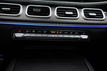 Mercedes GLE 350 D 4MATIC — photo 41