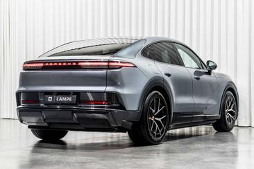 Porsche Cayenne Electric — photo 5