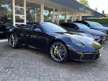 Porsche 911 Cabriolet Carrera — photo 8