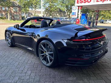 Porsche 911 Cabriolet Carrera — photo 10