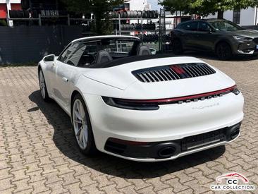 Porsche 911 Cabriolet Carrera 4S — photo 10