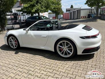 Porsche 911 Cabriolet Carrera 4S — photo 13