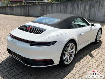 Porsche 911 Cabriolet Carrera 4S — photo 23