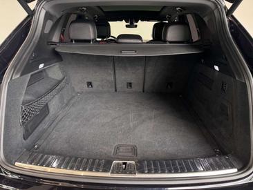 Porsche Cayenne III — photo 27