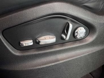 Porsche Cayenne III — photo 33