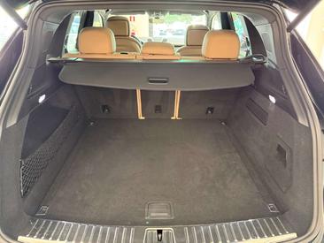 Porsche Cayenne III — photo 13