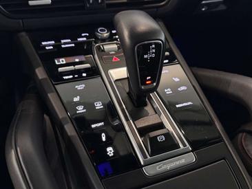 Porsche Cayenne III — photo 48
