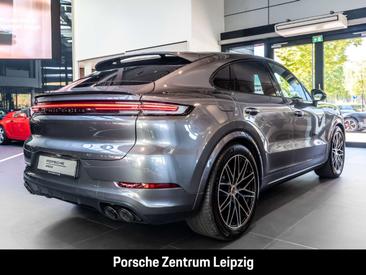 Porsche Cayenne III — photo 6