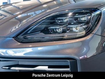 Porsche Cayenne III — photo 9