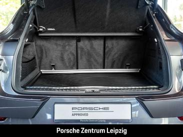 Porsche Cayenne III — photo 12