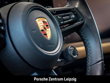 Porsche Cayenne III — photo 29