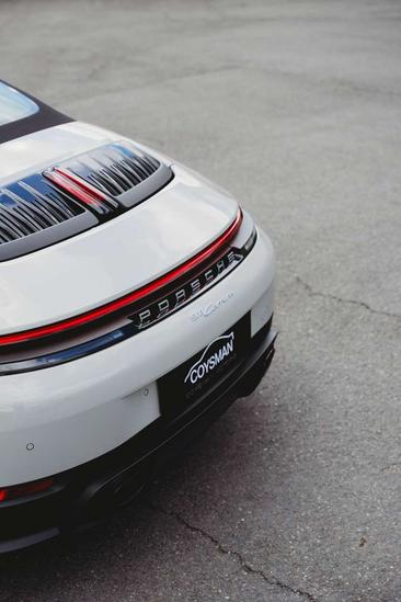 Porsche 911 Cabriolet Carrera — photo 19