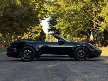 Porsche 911 Cabriolet Carrera — photo 5