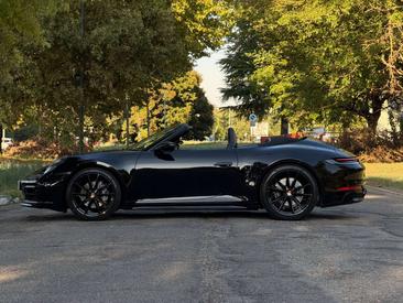 Porsche 911 Cabriolet Carrera — photo 9