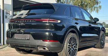 Porsche Cayenne III — photo 14