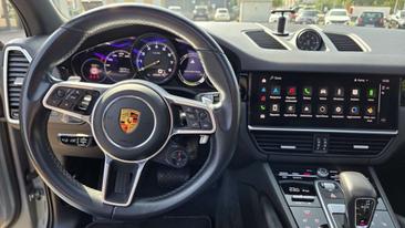 Porsche Cayenne III — photo 24