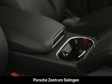 Porsche Cayenne III — photo 25