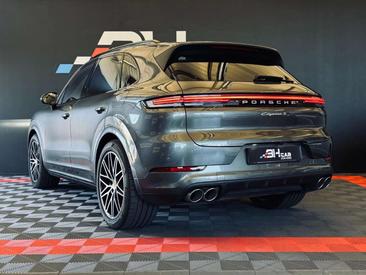Porsche Cayenne III — photo 29