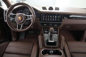 Porsche Cayenne III — photo 10