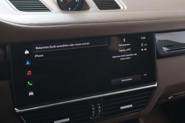 Porsche Cayenne III — photo 14