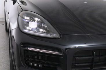 Porsche Cayenne III — photo 27