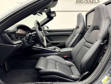 Porsche 911 Cabriolet Carrera — photo 7