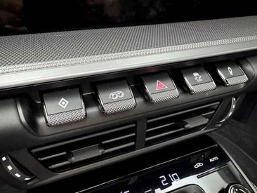 Porsche 911 Cabriolet Carrera — photo 15