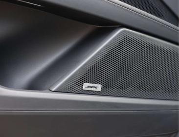 Porsche Cayenne Electric — photo 40