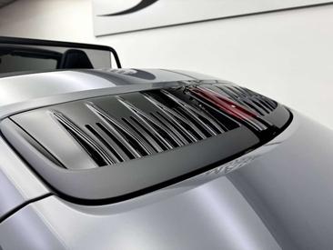 Porsche 911 Cabriolet Carrera — photo 26