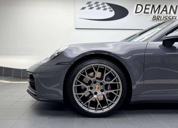 Porsche 911 Cabriolet Carrera — photo 27