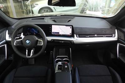 BMW IX1 EDrive20