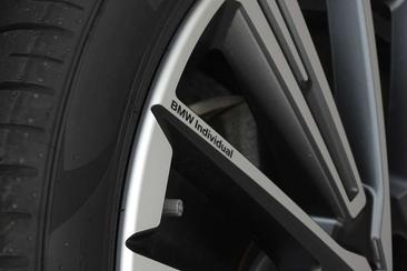 BMW IX1 XDrive30 — photo 17
