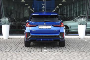 BMW IX1 XDrive30 — photo 19
