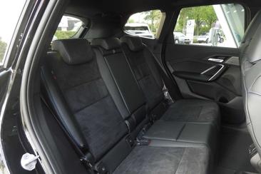 BMW IX1 EDrive20 — photo 27