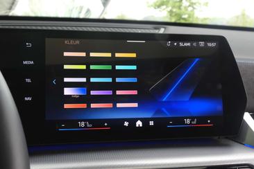BMW IX1 XDrive30 — photo 37