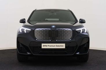 BMW IX1 EDrive20 — photo 2