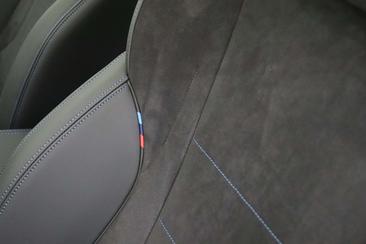 BMW IX1 EDrive20 — photo 8