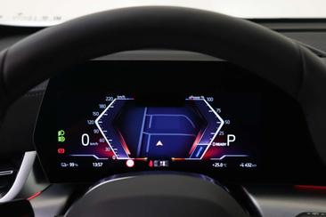 BMW IX1 EDrive20 — photo 35