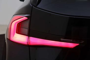 BMW IX1 EDrive20 — photo 46